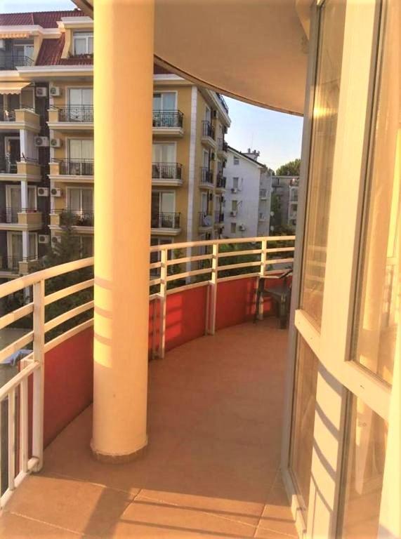 Central Plaza Apartment Pantai Sunny Bagian luar foto